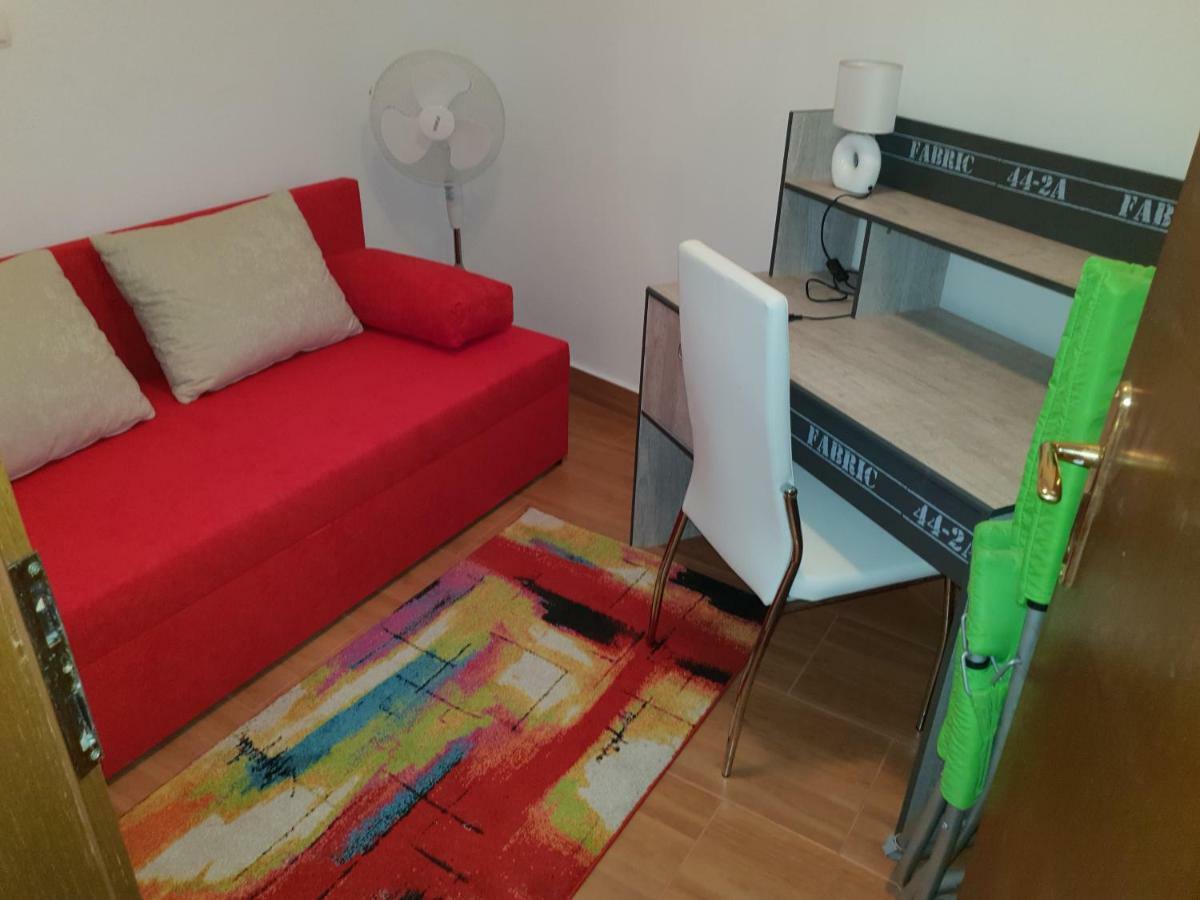 Apartment Lju On The Beach สปลิท ภายนอก รูปภาพ